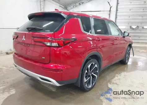 2023 Mitsubishi Outlander Se 2.5 S-Awc z USA, uszkodzony, nr VIN JA4J4UA86PZ048784
